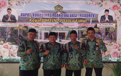 Kepala MTsN 2 Tuban Ikuti Rakorev Kepala MTsN se-Jawa Timur