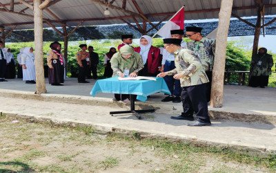 Bangun Jiwa Kepemimpinan, MTs Negeri 2 Tuban Adakan LDKSM